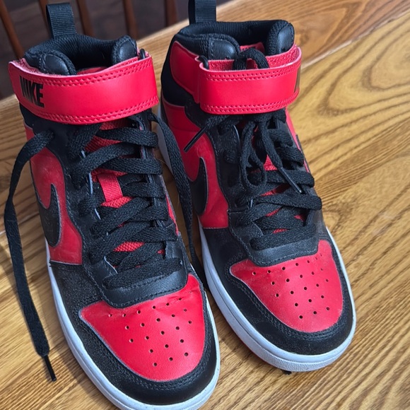 Nike 4.5Y - Picture 5 of 5